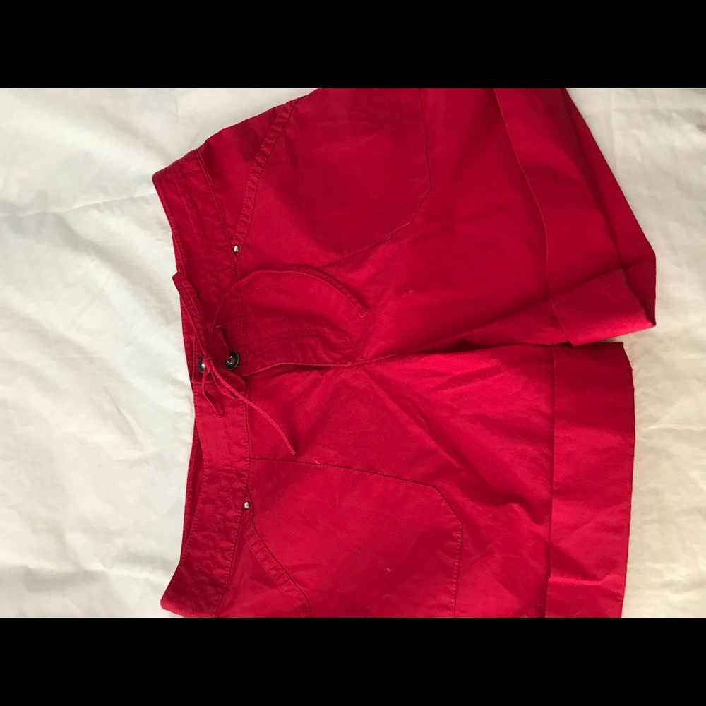 NWOT Beach INC shorts from Macy’s size 10